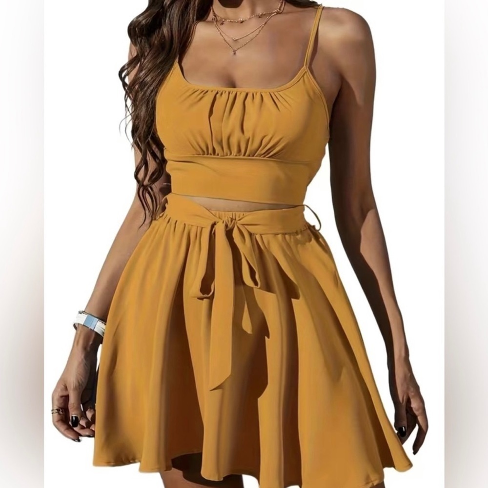 NWOT. 2-Piece Set. Crop Cami Top & Tie Front Skater Skirt. Size 12. - Picture 2 of 8